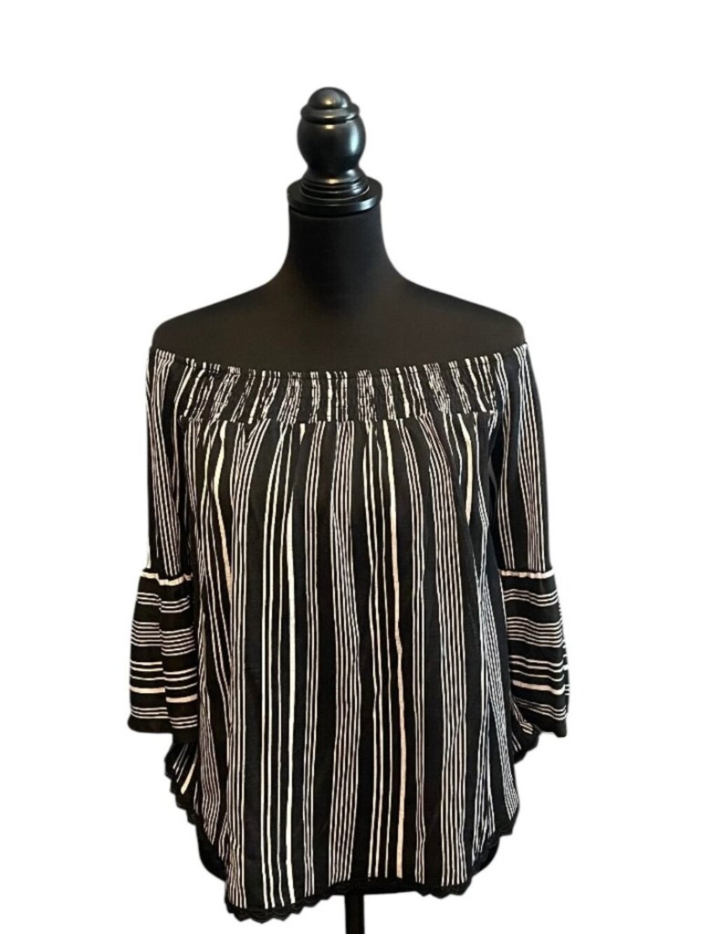 Black & White Off The Shoulders Blouse